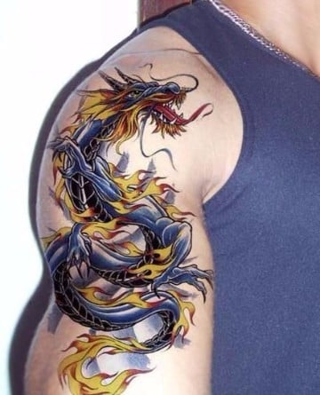 tatuajes de colores para hombres en el brazo