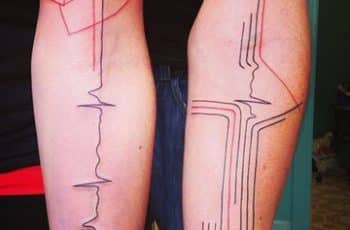 Tatuajes de electrocardiograma o linea de vida