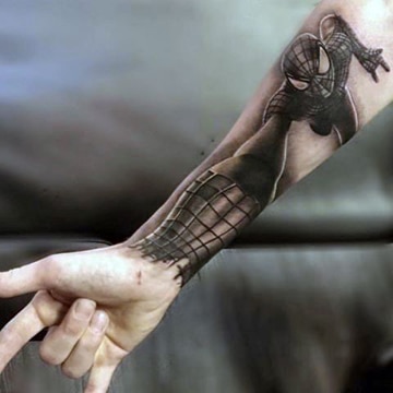 tatuajes del hombre araña blanco y negro