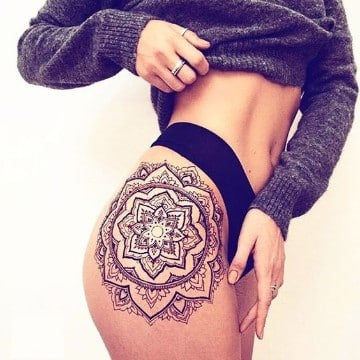 tatuajes en cadera para mujer tribales