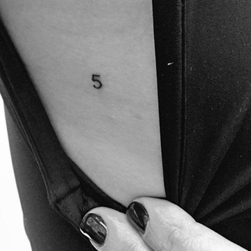 tipos de numeros para tatuajes pequeño