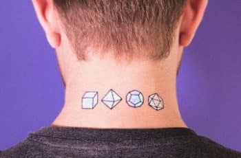 Tatuajes de figuras geometricas minimalistas y en puntillismo