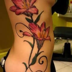Significado de los tatuajes de flores hawaianas de hibisco