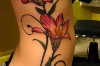 Significado de los tatuajes de flores hawaianas de hibisco