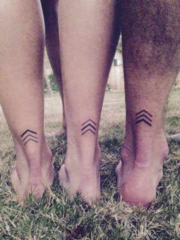 tatuajes para 3 hermanos pierna