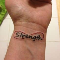 Tatuajes que signifiquen fortaleza interior y amor