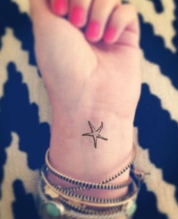 tatuajes de estrellas de mar pequeña