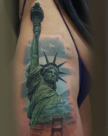 tatuajes de la estatua de la libertad a color