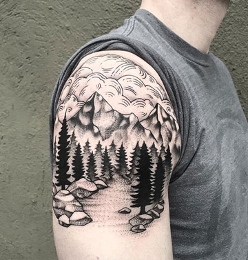tatuajes de paisajes en el brazo de bosque