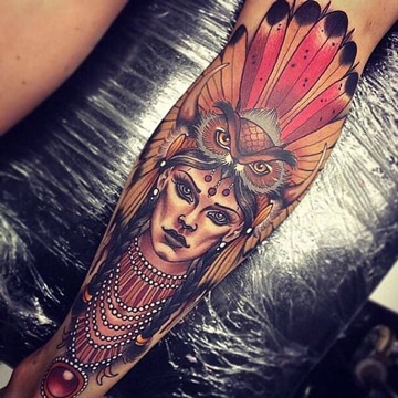 tatuajes coloridos para hombres de indigenas