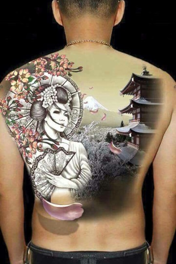 tatuajes de geishas para hombres grandes