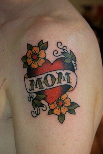 tatuajes dedicados a madres de corazon