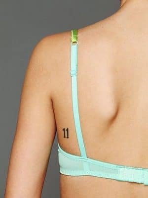 diseños de numeros para tatuajes en espalda