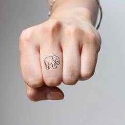 Diseños e imagenes de tatuajes de elefantes muy originales