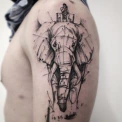 La nueva escuela y tatuajes de elefantes para hombres