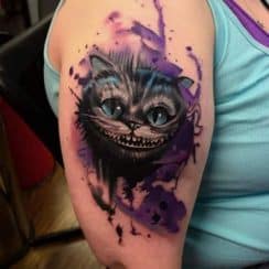 Diversidad de tatuajes del gato sonriente del cuento Alicia