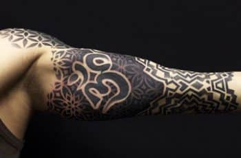Impresionantes tatuajes hindues para hombres