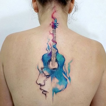 tatuajes de musica para mujeres espalda