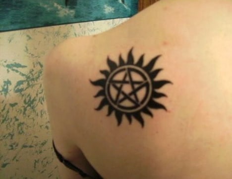 tatuajes de proteccion contra el mal estrella celta