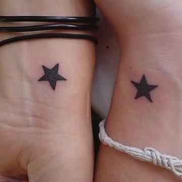 fotos de tatuajes de estrellas para parejas