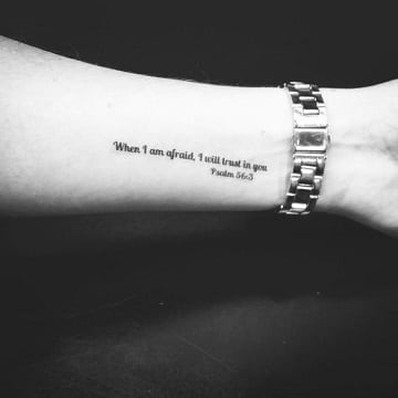 frases biblicas para tatuajes en el brazo