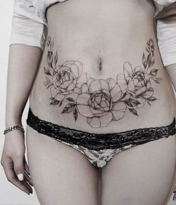 tatuajes en el vientre bajo para mujeres que han tenido hijos