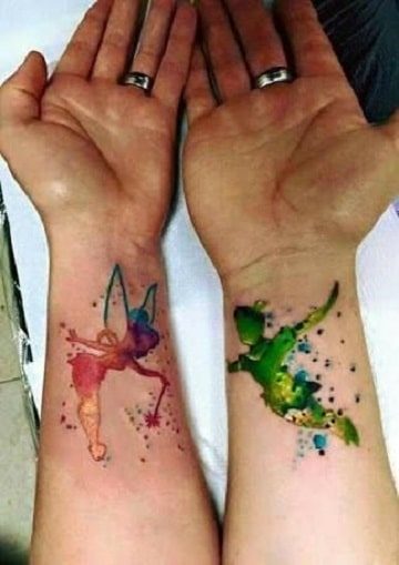 tatuajes para mujeres a color en los brazos 