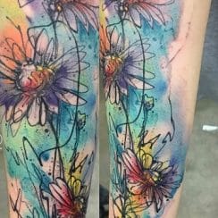 Diseños e ideas de tatuajes coloridos para mujer