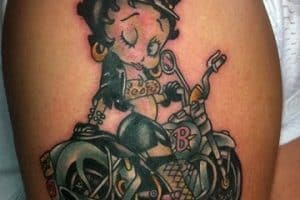 tatuajes de motos para mujer betty boop