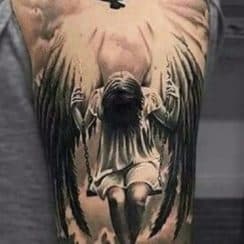 Diseños para tatuajes de angeles en el hombro