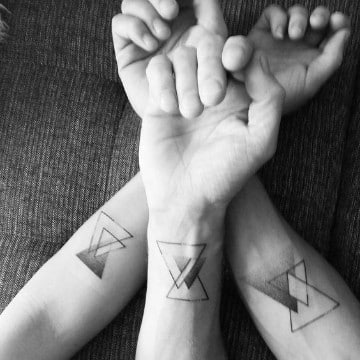 simbolos de hermanos y su significado tatuajes