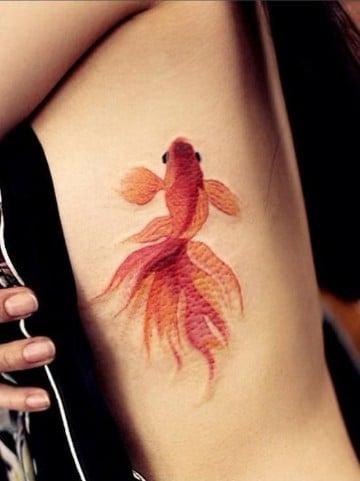 tatuajes de peces pequeños color