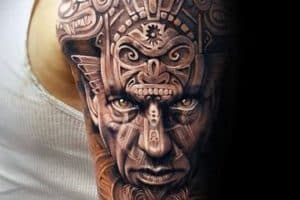 tatuajes aztecas y mayas en el brazo 3D