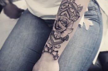 Algunas ideas y diseños de tatuajes bellos para mujer