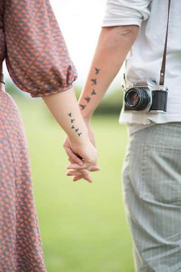 Simbolicos y profundos tatuajes de union de pareja
