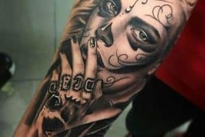 tatuajes de catrinas en el brazo hombre
