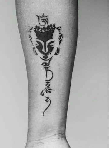 tatuajes budistas de proteccion en el brazo