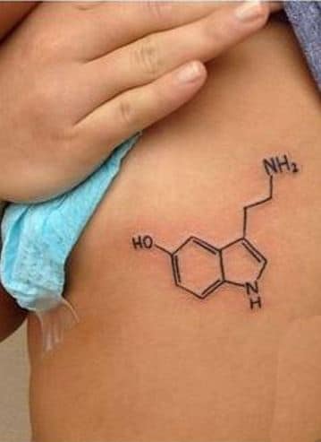 tatuajes de formulas quimicas para mujeres