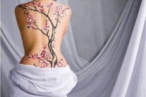 los tatuajes mas hermosos del mundo en la espalda