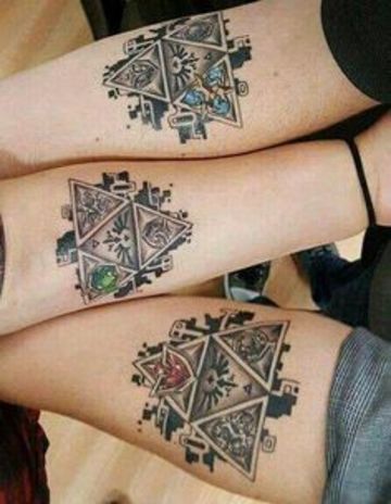 tatuajes de amigos hombres en los brazos