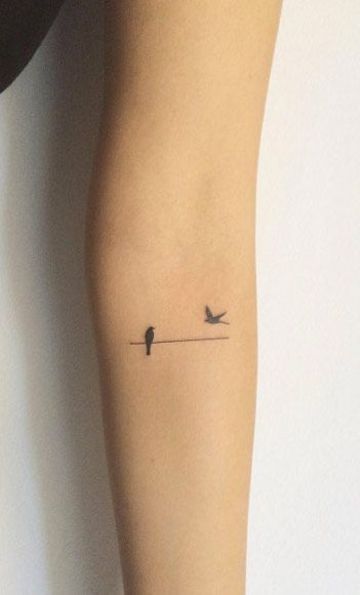 tatuajes delicados para mujer en el brazo