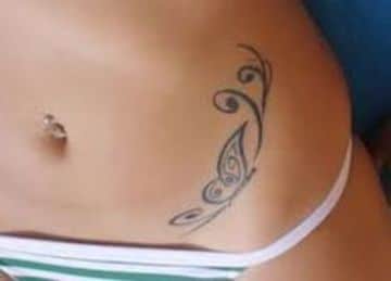 tatuajes para el abdomen de mujer pequeño