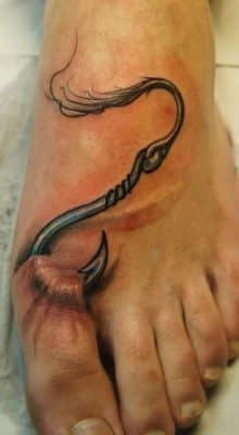 tatuajes en 3d para hombres en el pie