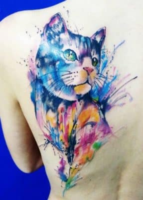 fotos de tatuajes de gatos en acuarela