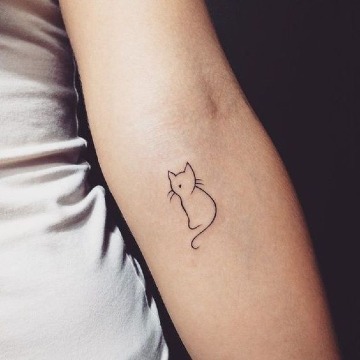 fotos de tatuajes de siluetas de gatos