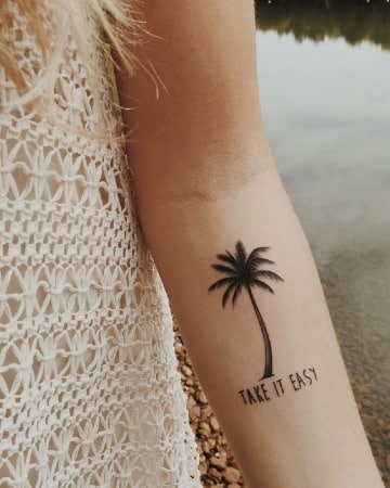 fotos de tatuajes de palmeras significado