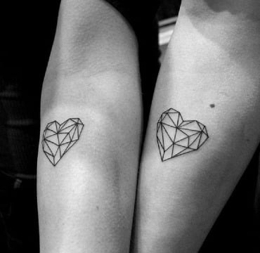 imagenes de tatuajes de corazones para parejas