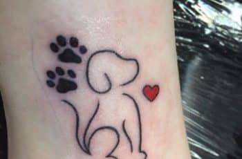Sencillos tatuajes de siluetas de perros con mucho significado