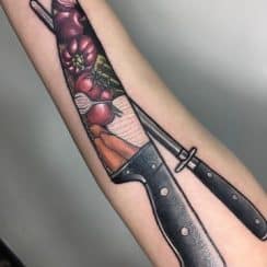 4 diseños originales en tatuajes de cuchillos de cocina