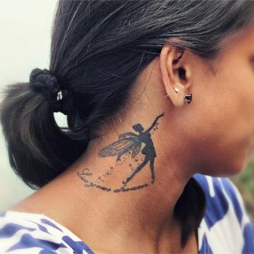 tatuajes de hadas y angeles en cuello